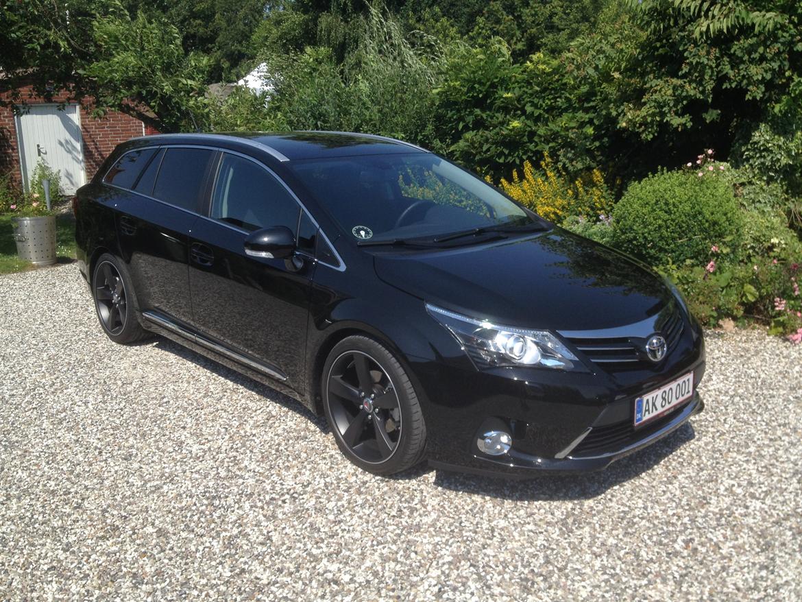 Toyota Avensis Wagon T2 Premium billede 2