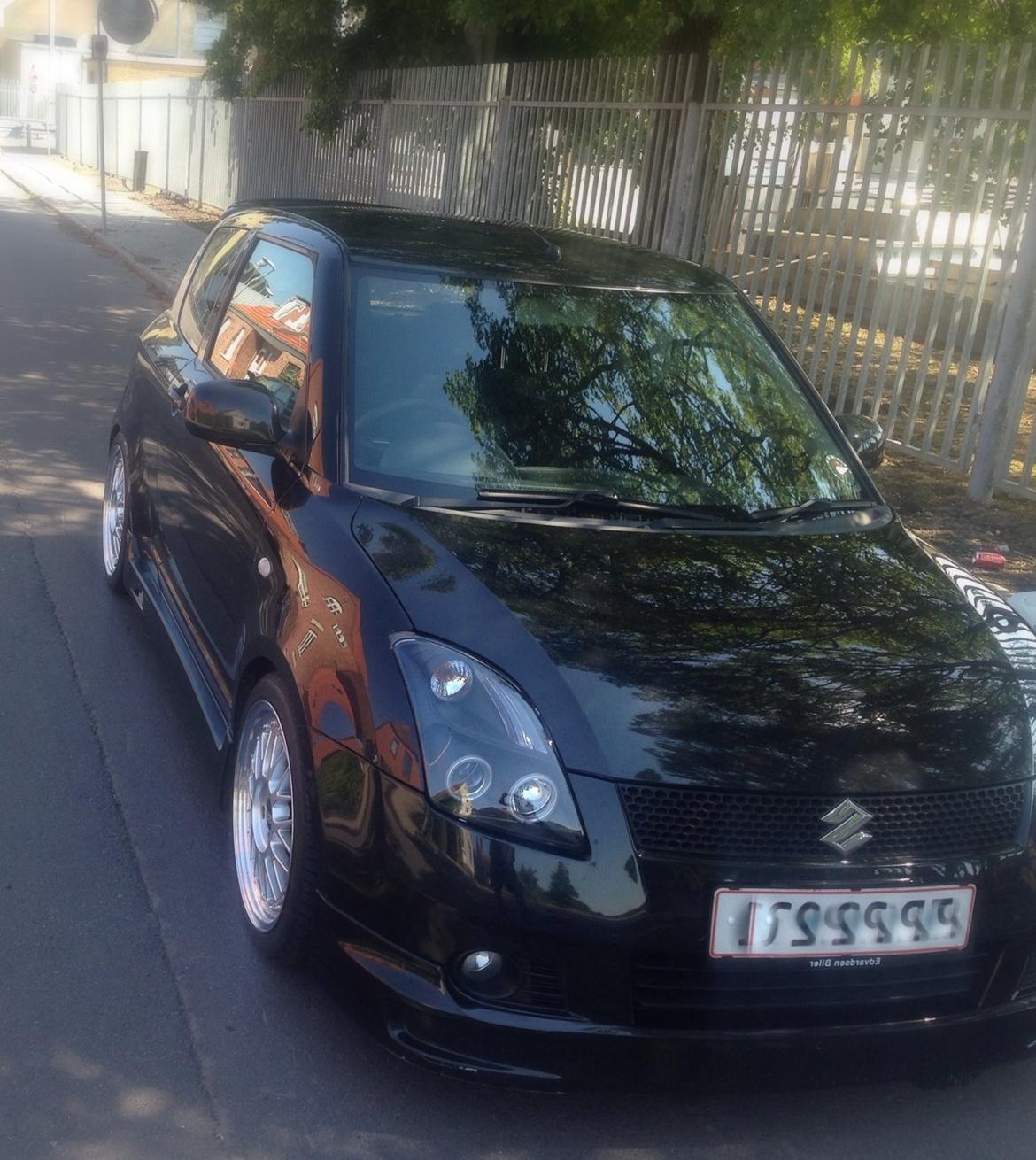 Suzuki Swift 1,5 III Hatchback billede 5