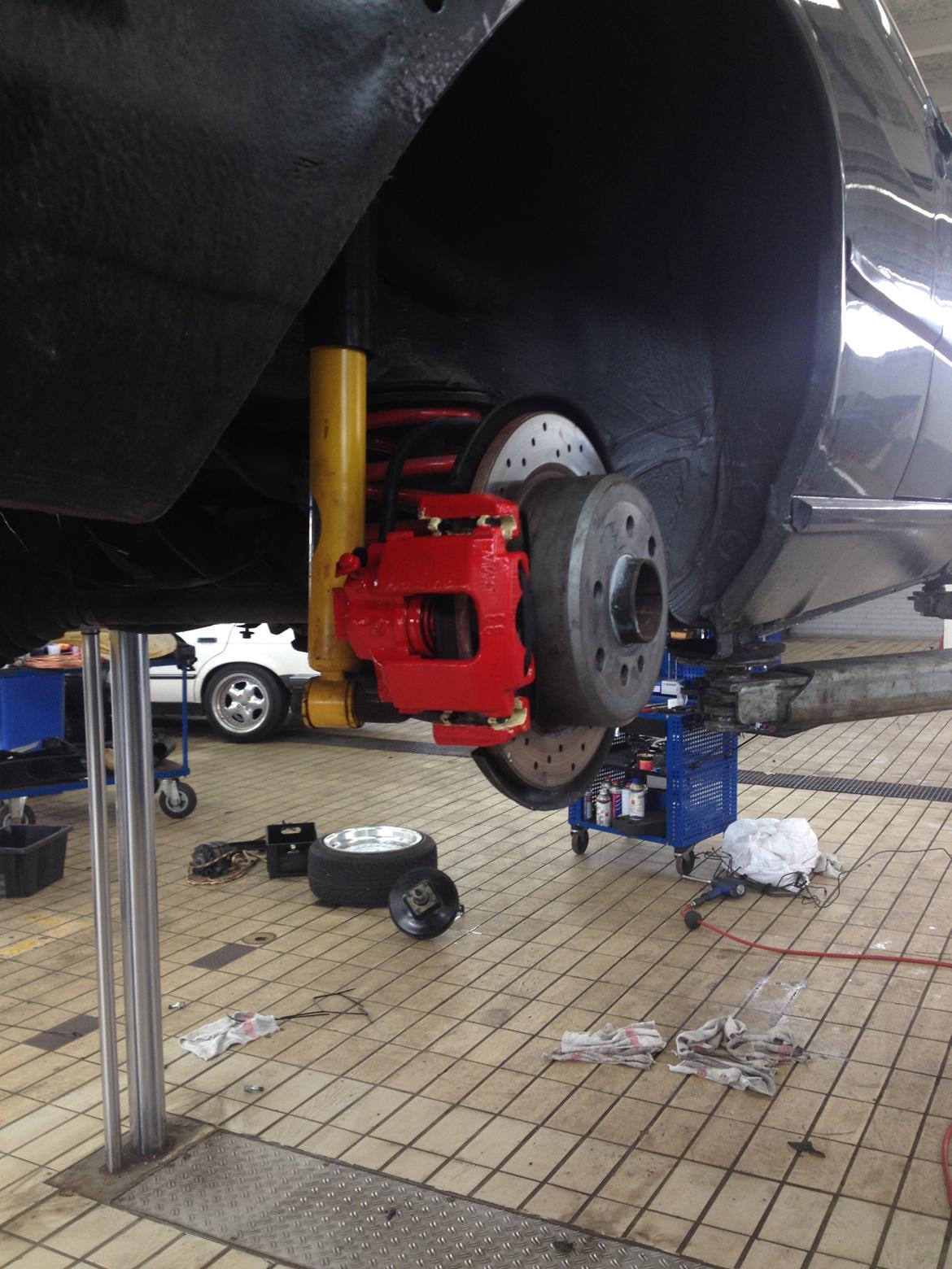 BMW E30 320i Cab billede 10