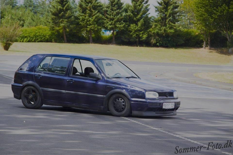 VW Golf 3 1,8 billede 1