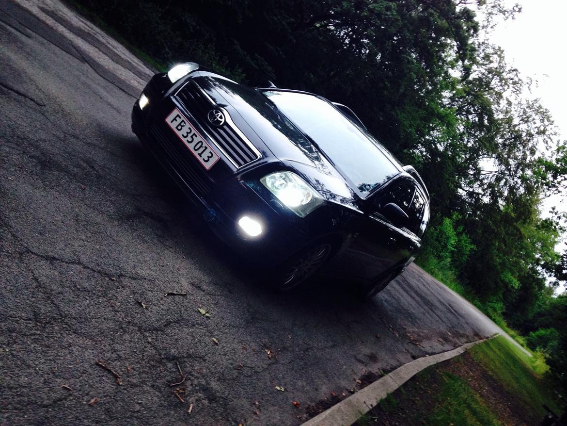 Toyota Avensis billede 9