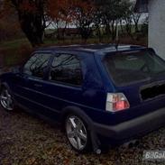 VW Golf 2... SOLGT...