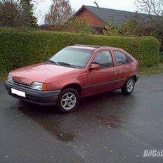 Opel kadett *Solgt*