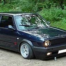 VW GOLF GTI 16V (solgt)
