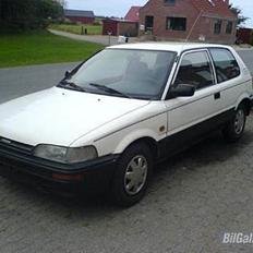 Toyota Corolla XL 1.3