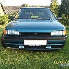 Mazda 323 1.3i 16v LX *SOLGT*