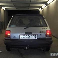 Toyota starlet 1.3 S  *Solgt*