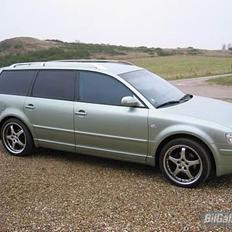 VW Passat Variant * DØD *