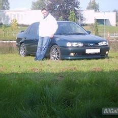 Nissan primera SRi *SOLGT*