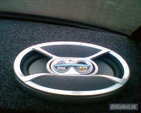 Toyota Celica (SOLGT) - Satme nogle gode højtaler... billede 8