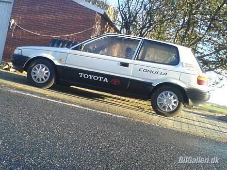 Toyota Corolla XL 1.3 billede 5