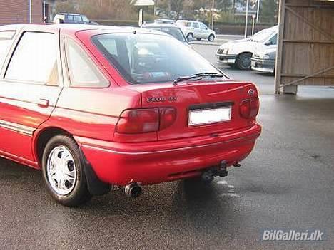 Ford Escort (SOLGT) - Nymalet billede 6