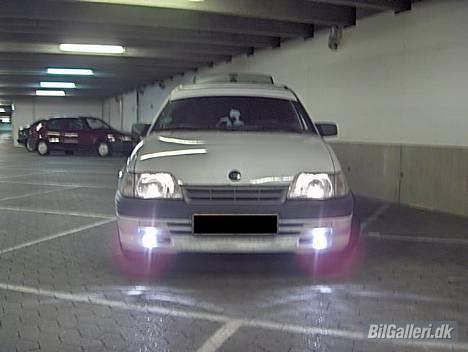 Opel Kadett E Van solgt billede 11