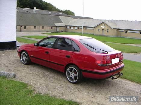 Toyota Carina E xli "SOLGT" billede 4