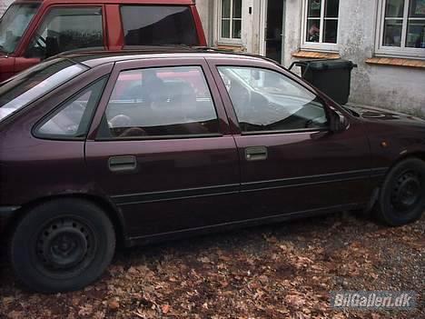 Opel vectra a GL SOLGT billede 1