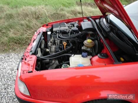 Audi 80 2,0 e Solgt billede 8