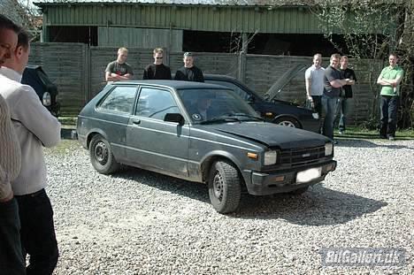 Toyota Starlet 320i - Starletten på besøg hos Kim Bonde for at vise bilen frem for nissanklubben.dk billede 10