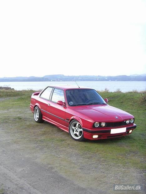 BMW E30 ***solgt*** billede 8