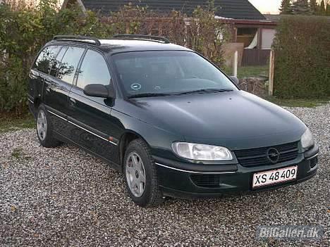 Opel omega solgt billede 2