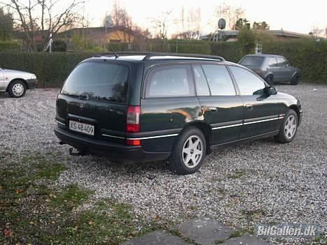 Opel omega solgt billede 3