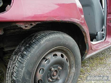 Ford Mondeo st.car. ** SOLGT** - døde skærmkanter... billede 8