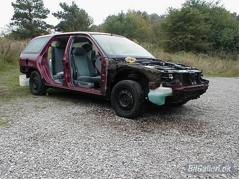 Ford Mondeo st.car. ** SOLGT** - Har købt døre,klapper,skærme osv fra en tysker...til en god pris... billede 9