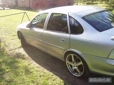 Opel Vectra b 1.8 16 V billede 5