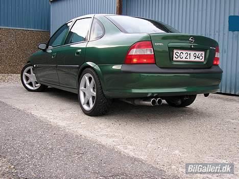 Opel Vectra v6 (solgt) billede 3