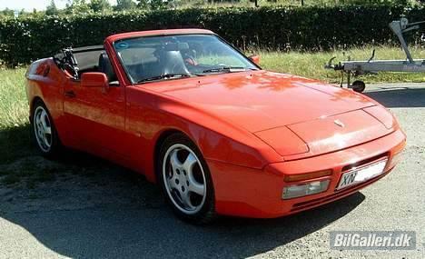 Porsche 924 cabriolet billede 1