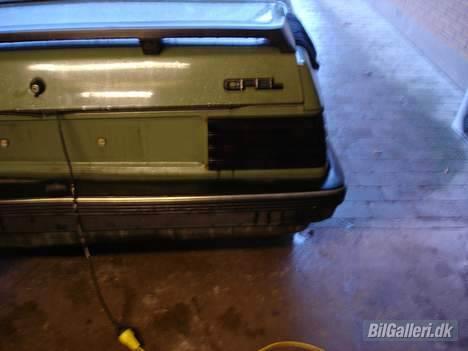 Opel ascona c DØD - var igang med at tone lygter og ratte bule ud billede 5