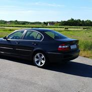 BMW 320i e46