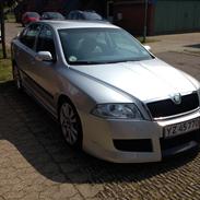 Skoda octavia ( RS)