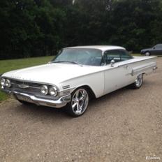 Chevrolet Impala 1800 Series V8