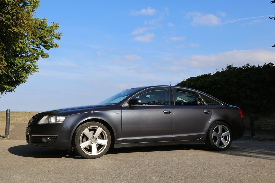 Audi A6 2,4 V6 billede 2