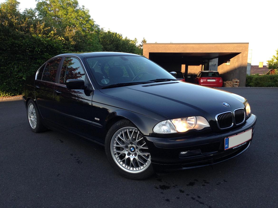 BMW 328i (E46) billede 2