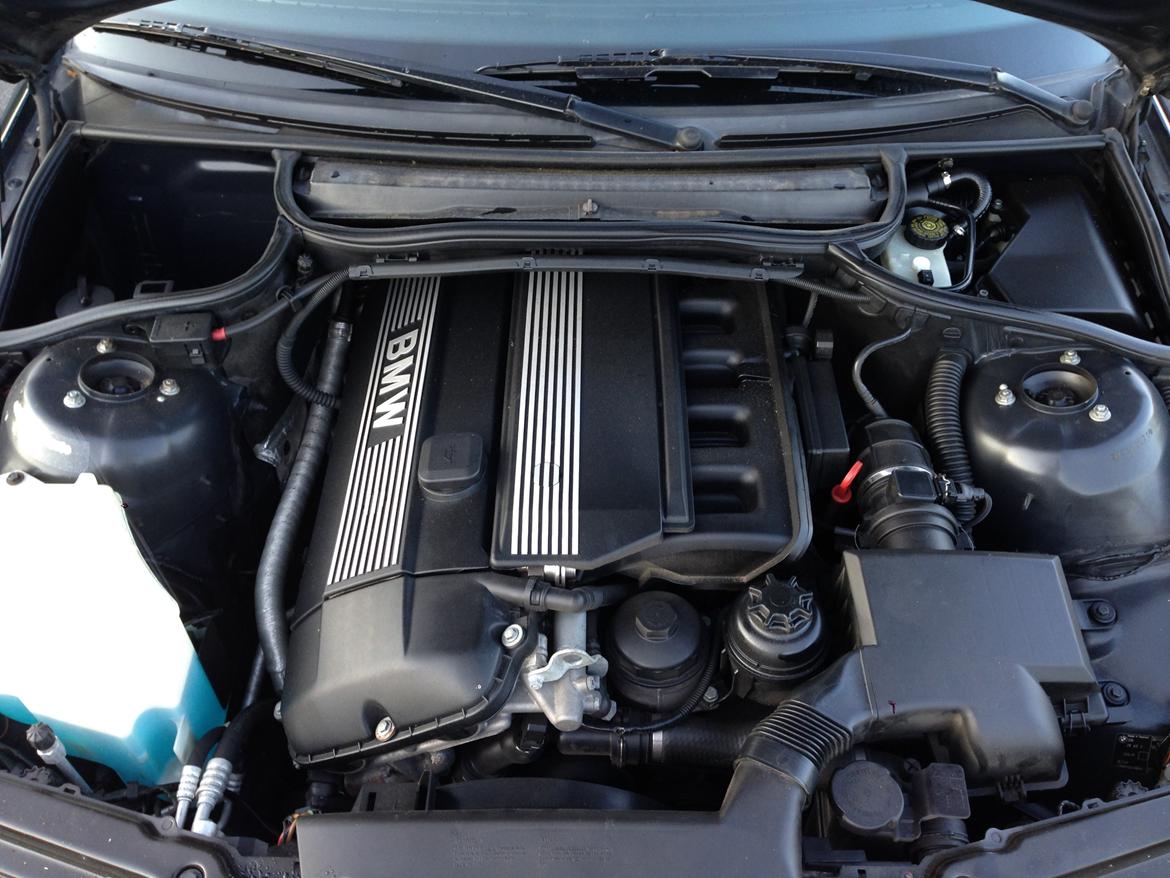 BMW 328i (E46) billede 16