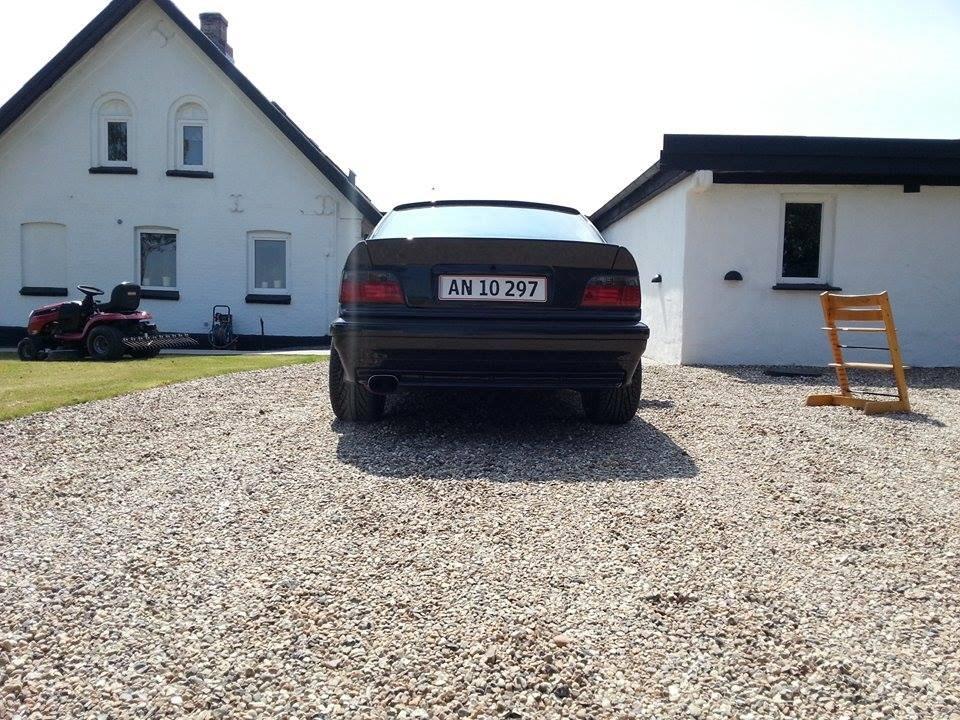 BMW e36 325i coupe billede 4