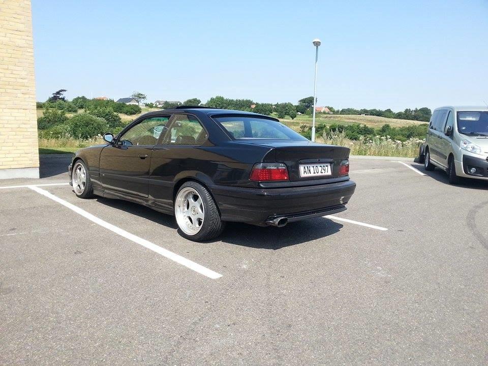 BMW e36 325i coupe billede 7