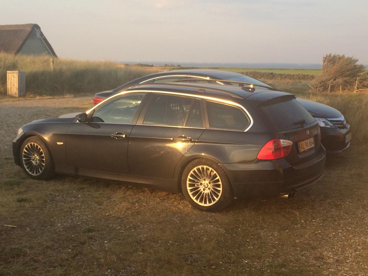 BMW E91 330D billede 2