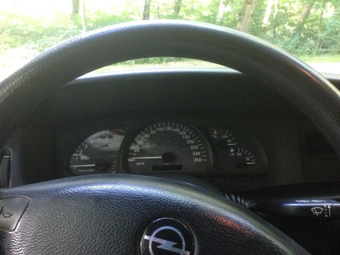 Opel Vectra B - Den smarte instrumentering billede 20