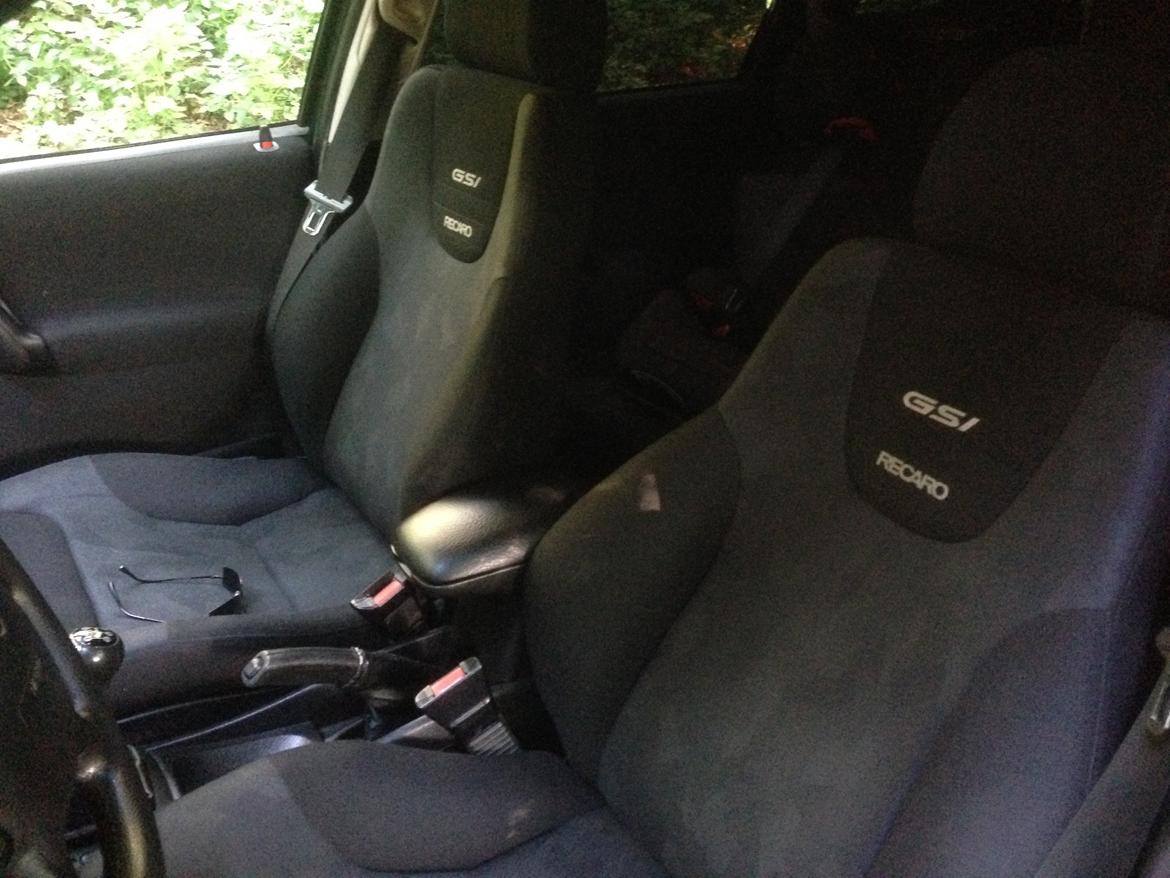 Opel Vectra B - Mega lækre sæder både at sidde i og se på plus de er lidt specielle^^ billede 17