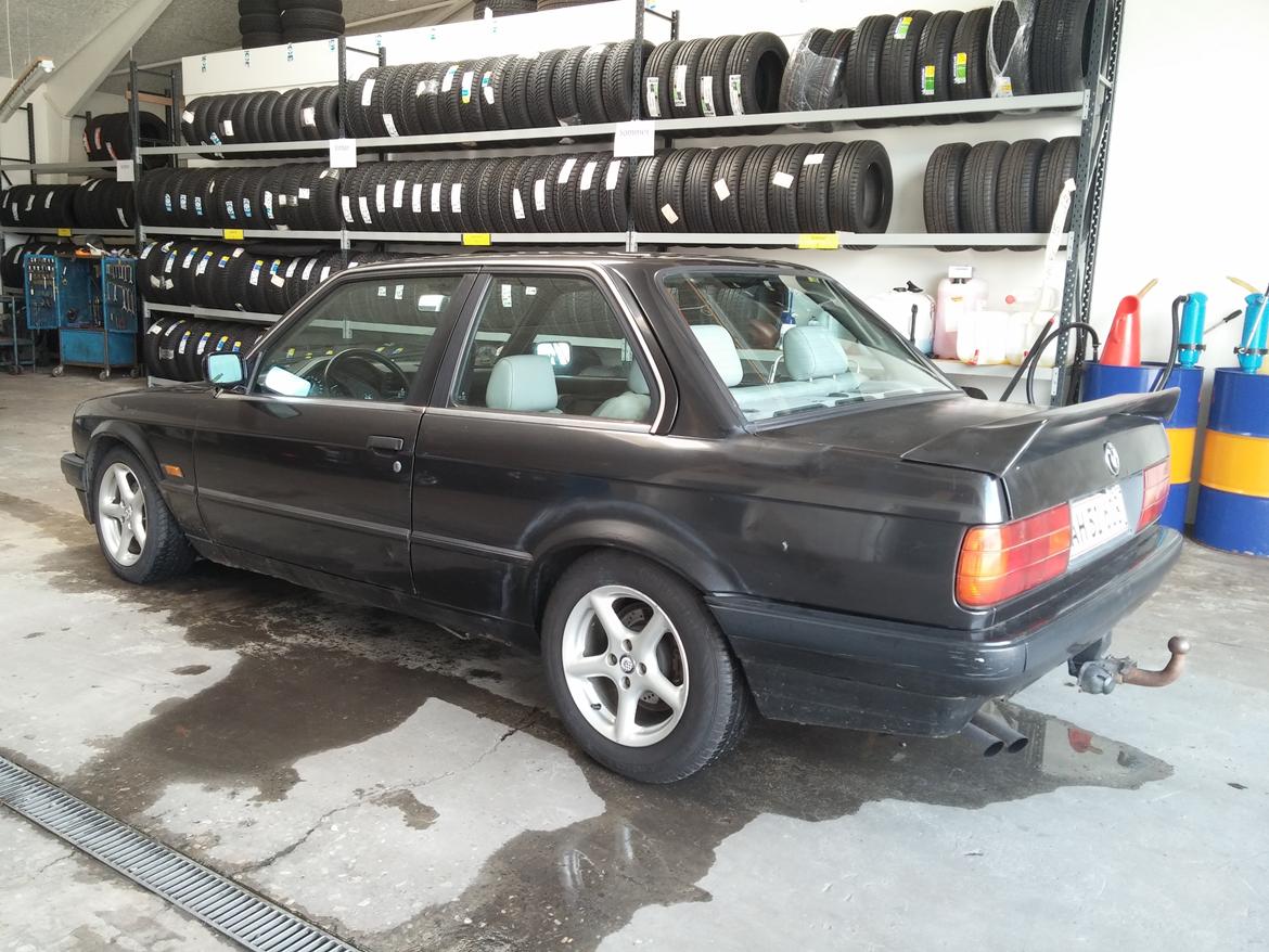 BMW e30 320i Coupe billede 7