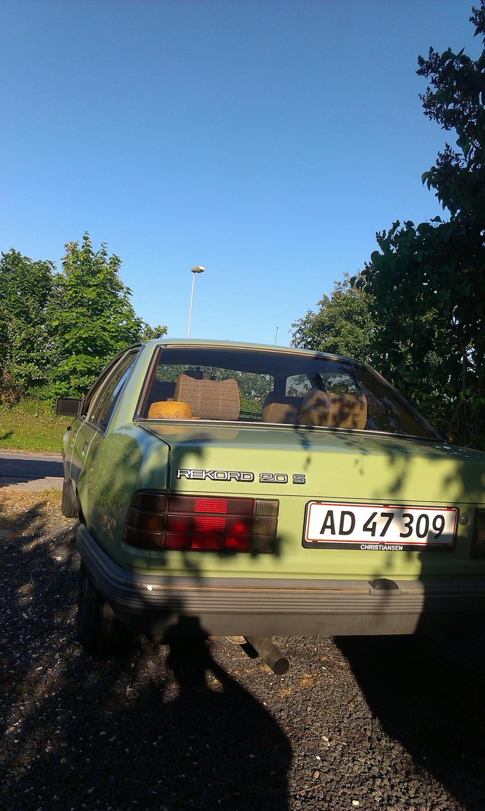 Opel Rekord E2 billede 1