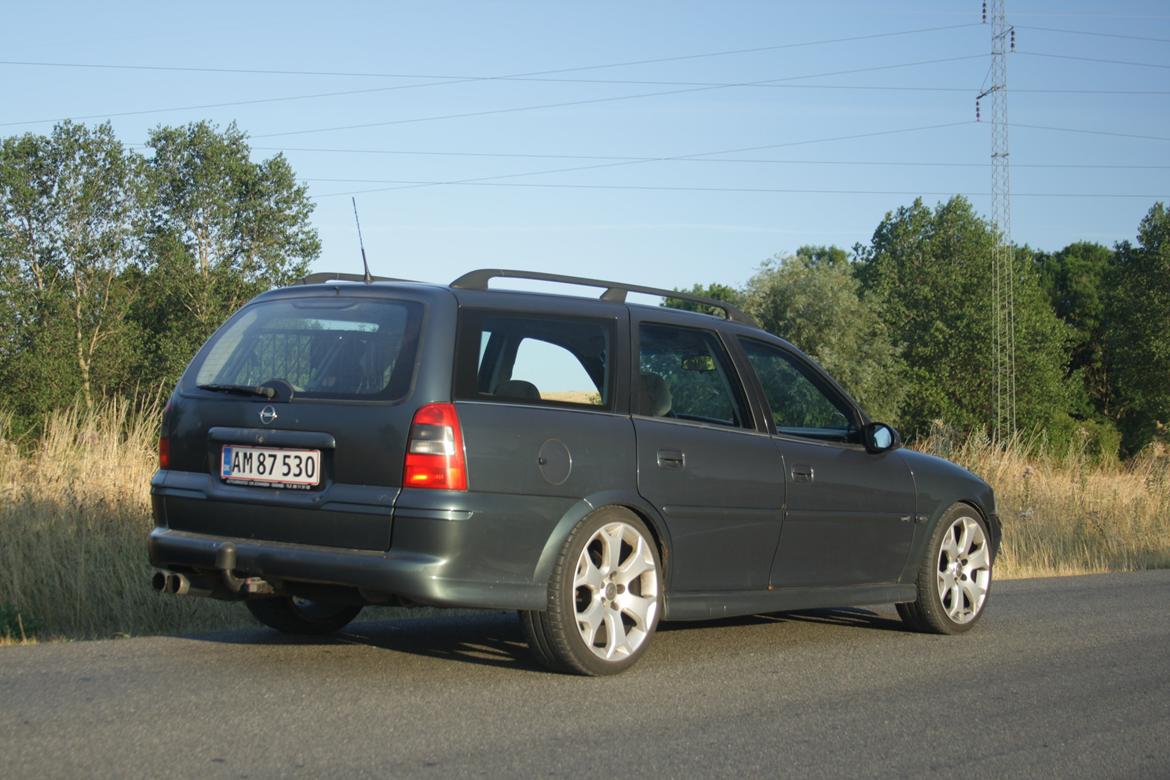 Opel Vectra 1.8 16V Sport billede 5