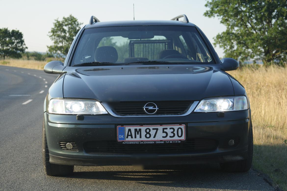 Opel Vectra 1.8 16V Sport billede 6