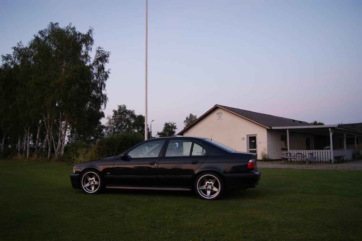 BMW 540i billede 16
