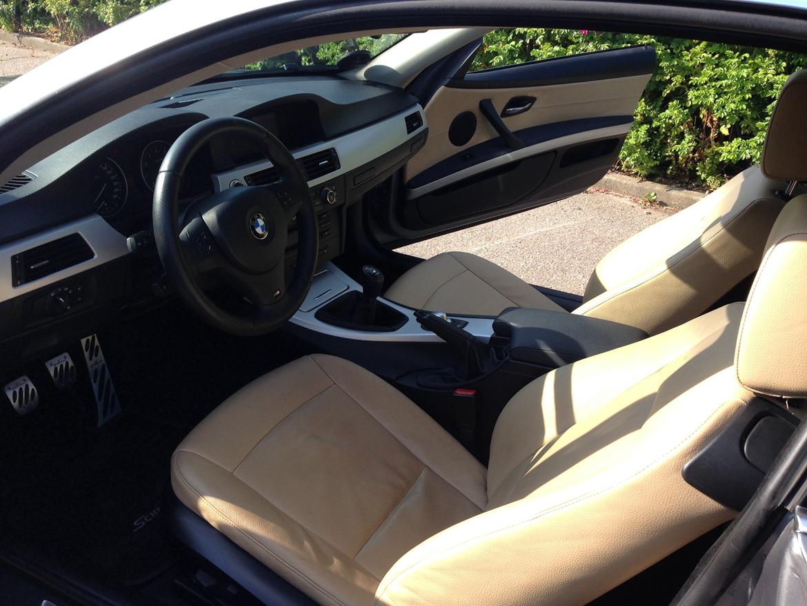 BMW E92 325i Coupe billede 14