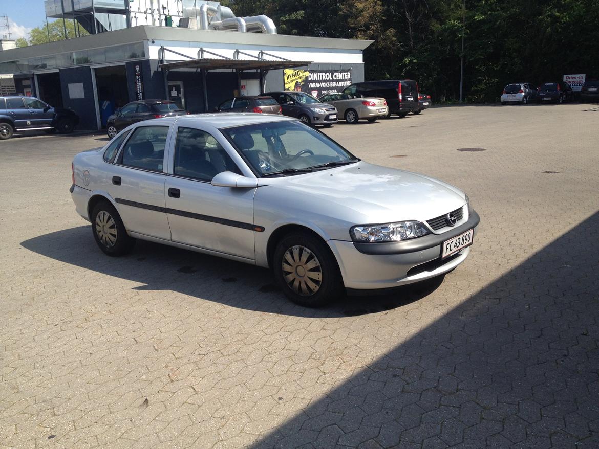 Opel Vectra B GL PLUS billede 2