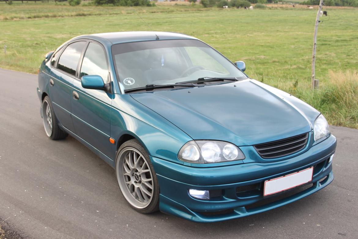 Toyota Avensis T22 (med bananmanifold) billede 10