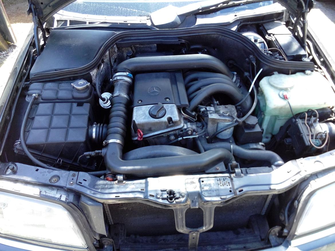 Mercedes Benz c 250 2,5 TD AUT  (5cyl) billede 10